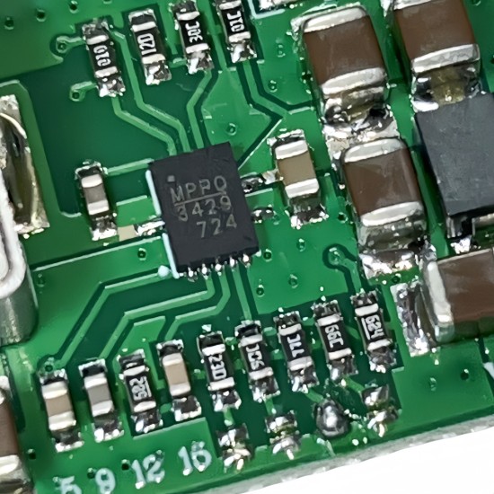 MP3429 Plipping power module 21A peak input current lithium battery increase power supply 5V/12V MP3429 Plipping power module 21A peak input current lithium battery increase power supply 5V/12V