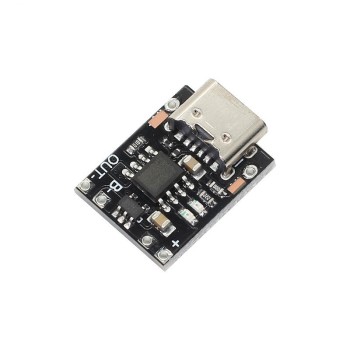 Type-c5V charging and discharging integrated module 3.7V 4.2V18650 lithium battery charging boost power board protection