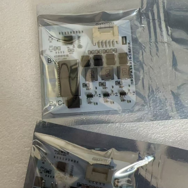 Active equalization board 4 strings of aluminum substrate inductive 20 A, 30 A lithium iron phosphate protection board