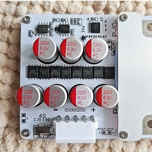 4 Strings of Iron Lithium Protection Board with Active Equalization 12V Peak 200A Current Maximum Equalization Current